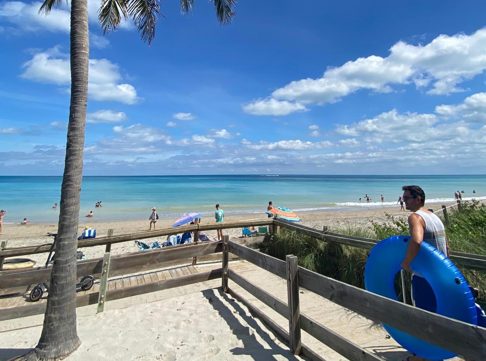 Departamento Frente Al Mar Con Salida Directa A Playa. Apartment Hollywood Bagian luar foto