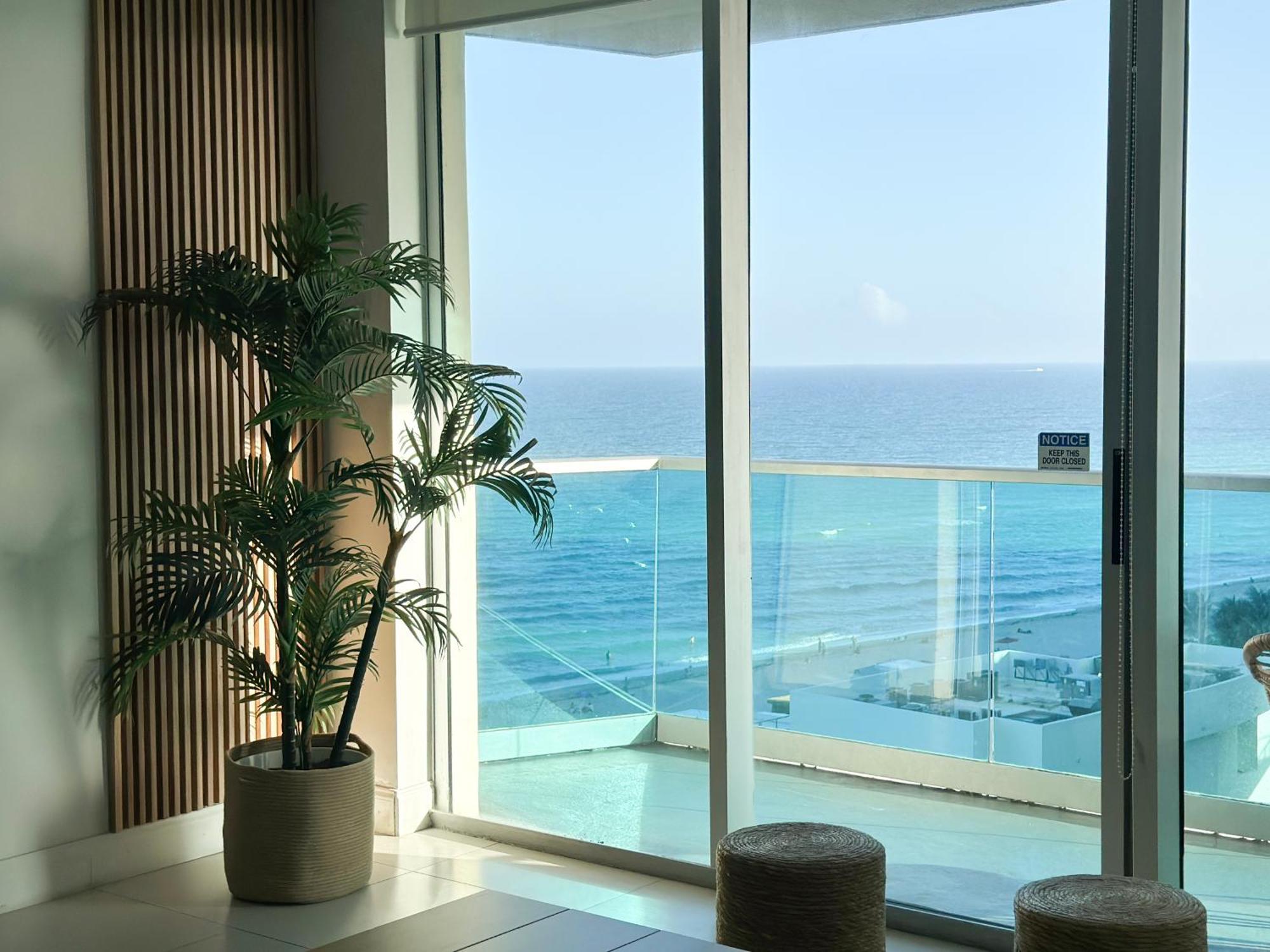 Departamento Frente Al Mar Con Salida Directa A Playa. Apartment Hollywood Bagian luar foto